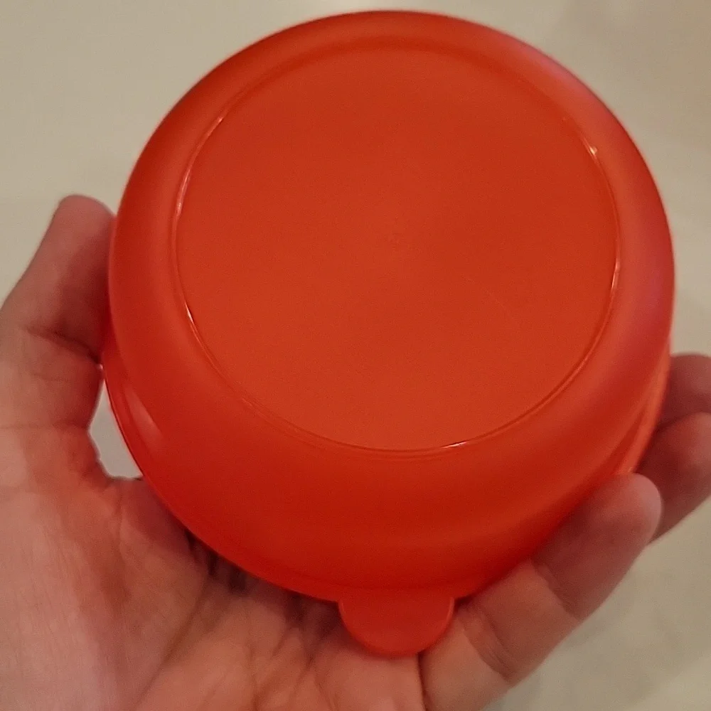 Le Creuset Red Tupperware Snack To Go Pack
